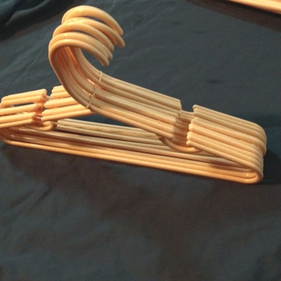 FREE 10 Target Soft Pink Baby Hangers C Style Hooks - Picture 8 of 8